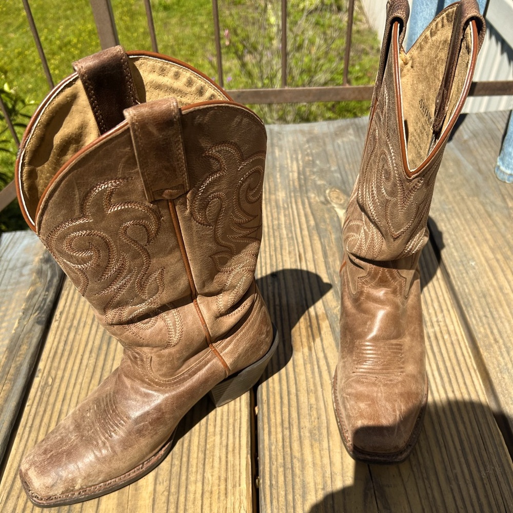 Shyanne Country‎ Wear Boots 7.5 M Style # BSWFA20P2